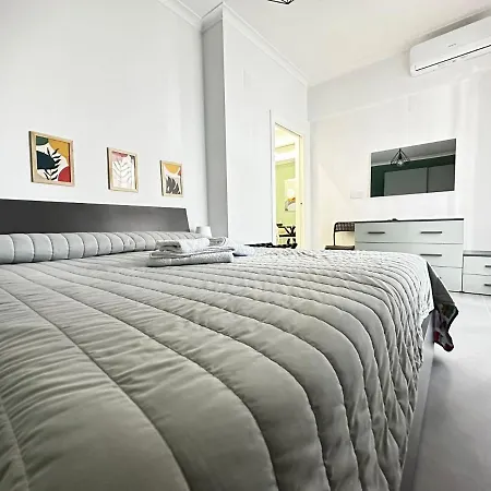Martini 66 Apartment Naples Exterior photo